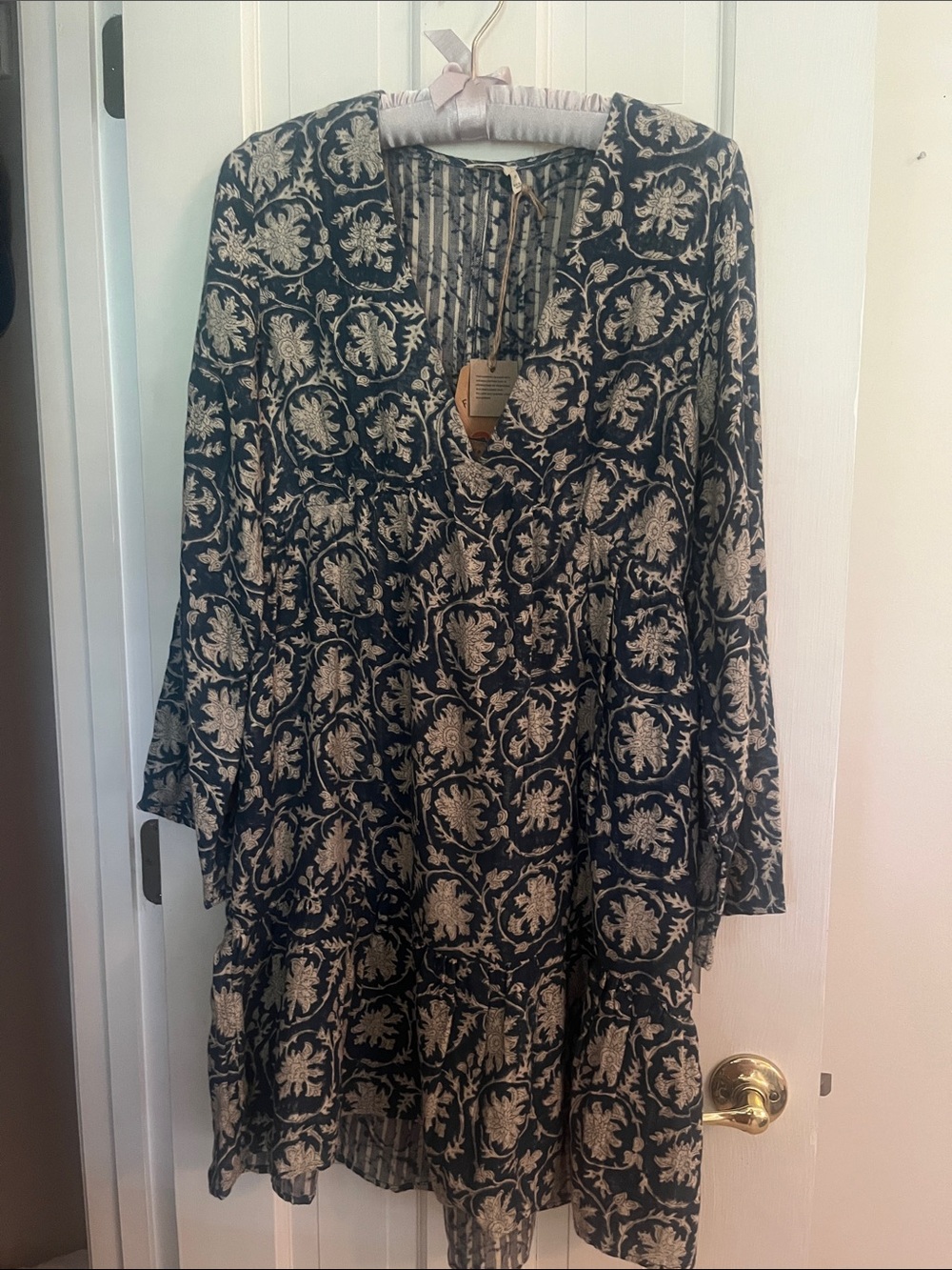 Blue & tan Floral-Print V-Neck long sleeve Dress